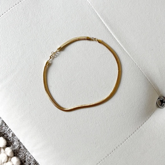 Gold Snake Choker Necklace, EMERGENCY SALE: PRICE FIRM - Picture 7 of 13